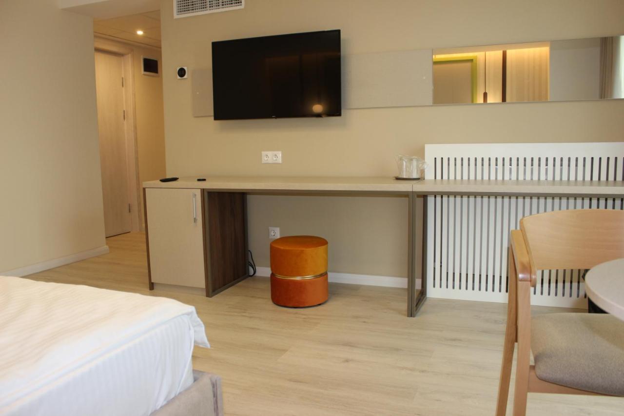 Hotel Anina Techirghiol Bagian luar foto